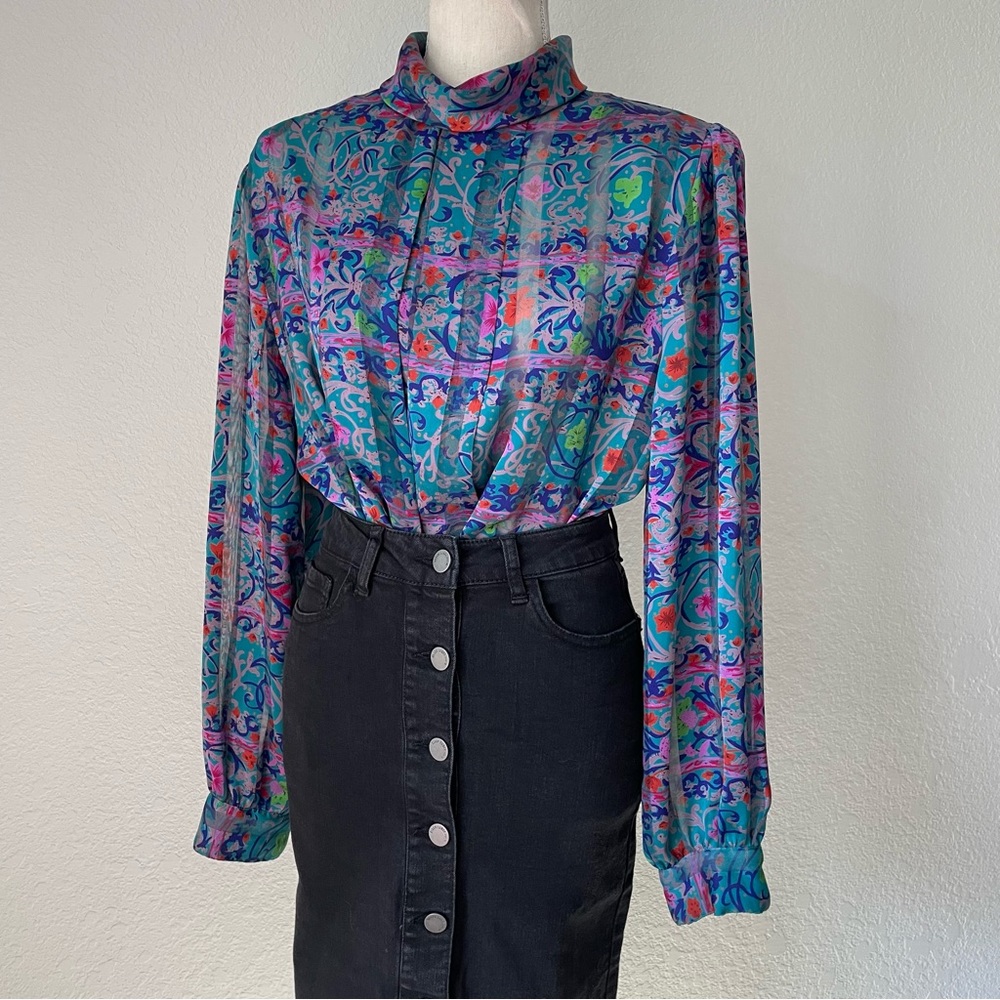 NICOLA AMAZING VINTAGE FLORAL MOCK NECK BUTTON DOWN BALOON SLEEVE BLOUSE TOP - Picture 6 of 16